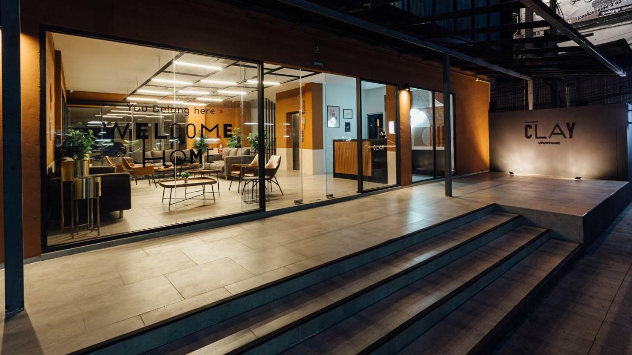 Clay Hotel Udonthani エクステリア 写真