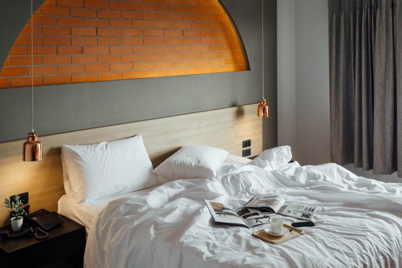 Clay Hotel Udonthani エクステリア 写真